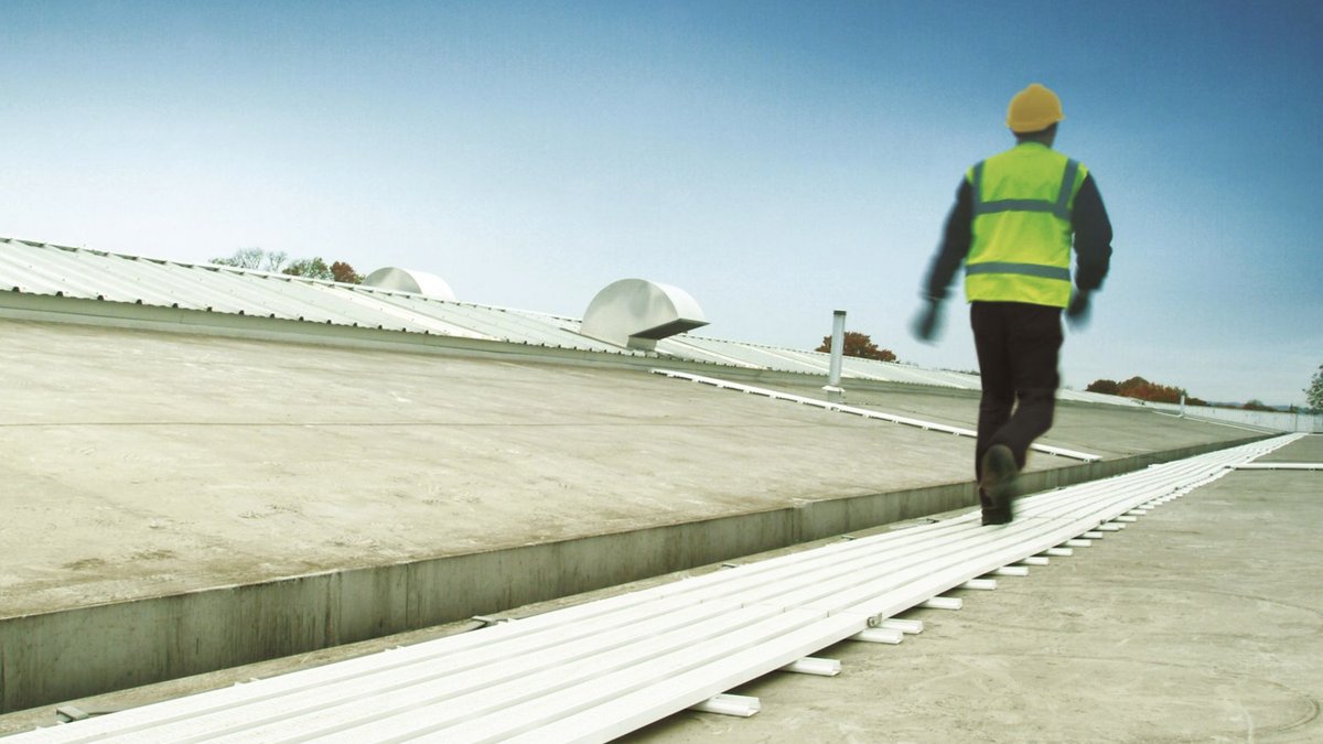 MultiRail tracking system installation